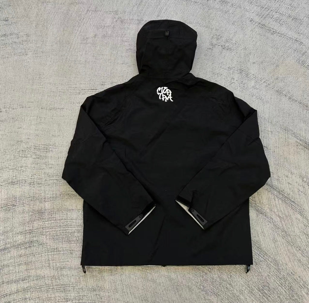 Met’ra Black Jacket