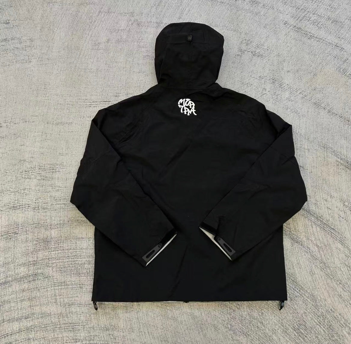 Met’ra Black Jacket