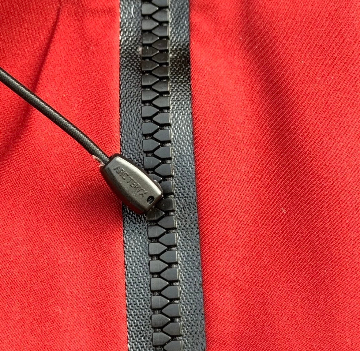 Arcteryx Sv alpha 7 red