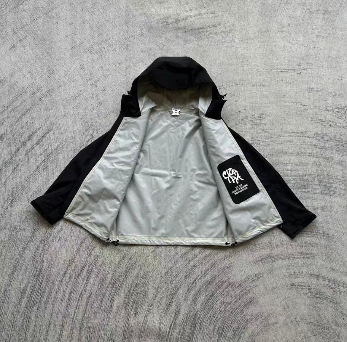 Met’ra Black Jacket