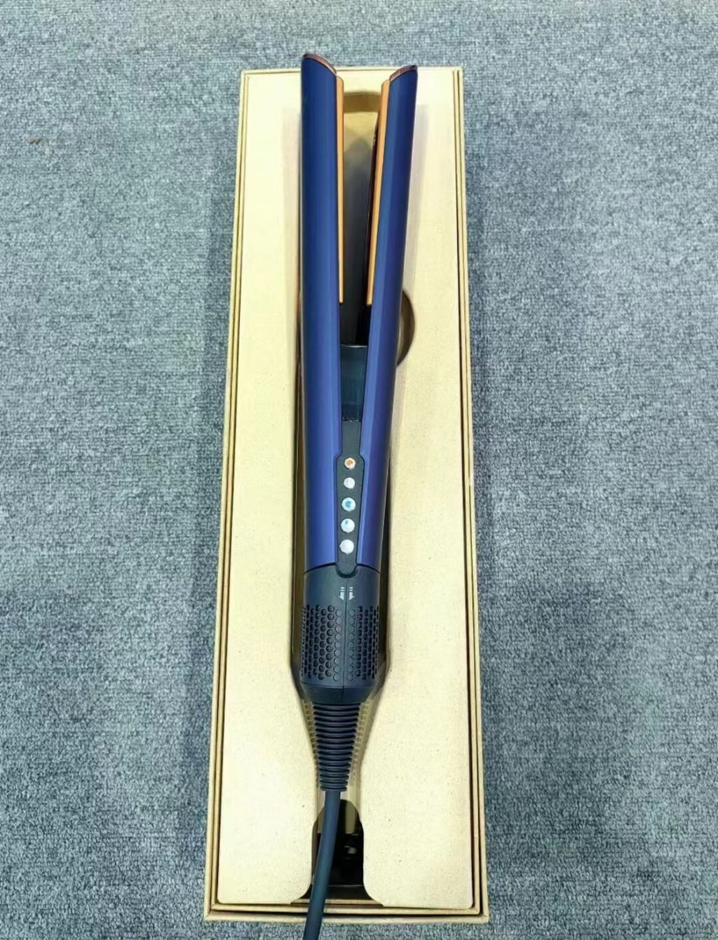 Dy’son HS06 Airstrait