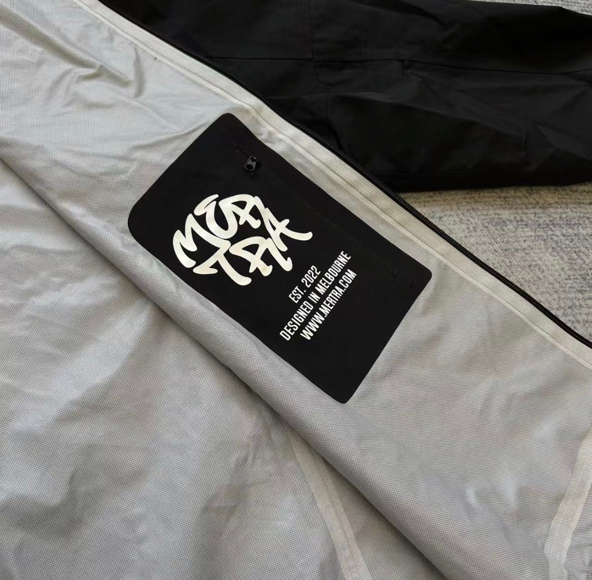 Met’ra Black Jacket